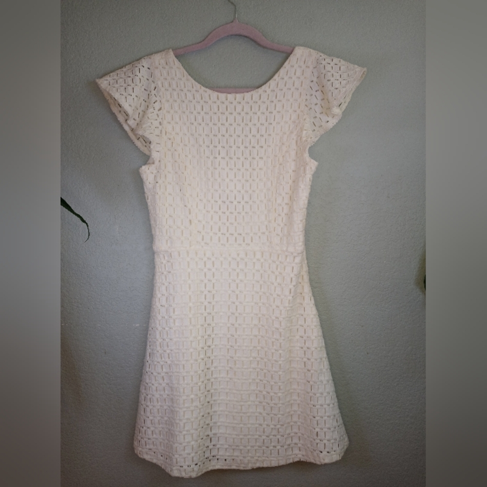 GB NWT White Ruffle Sleeve Coquette Girl Femine Eyelet Lined Dress